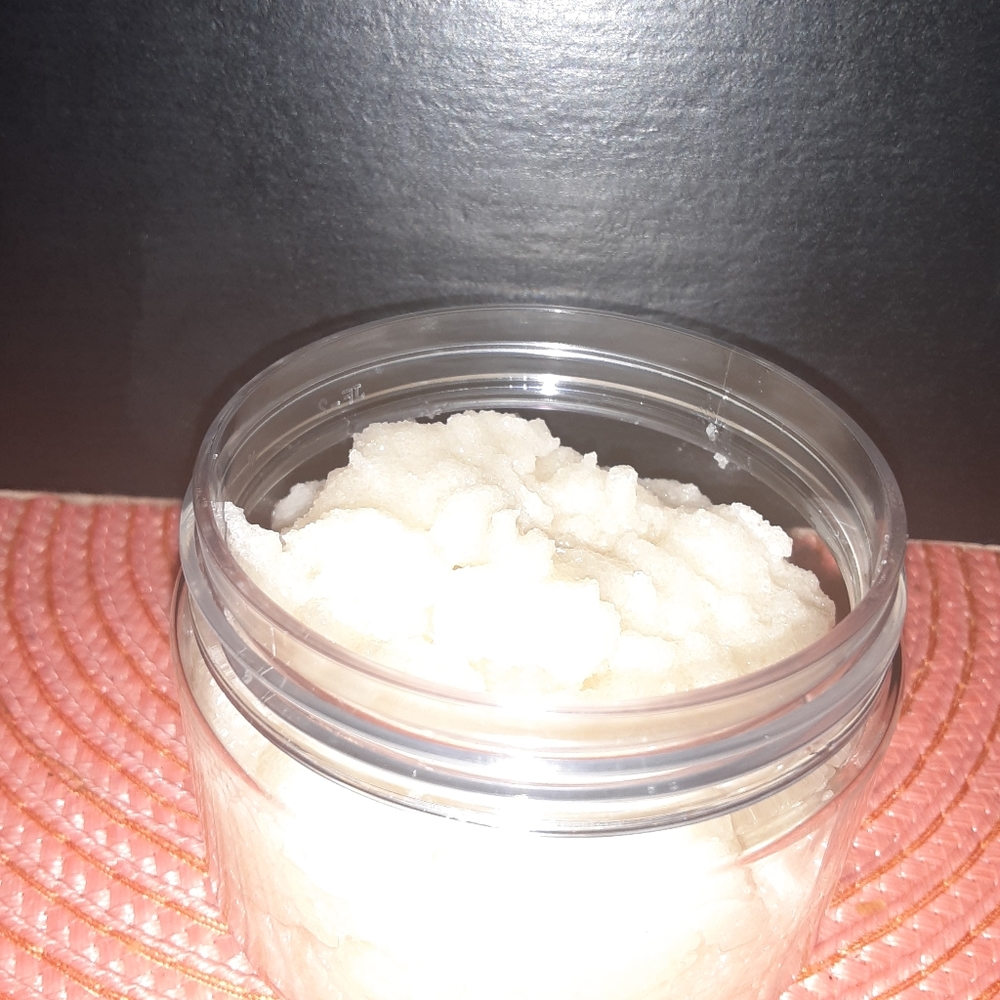 Sugar body scrub